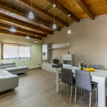 Stefy Apartment